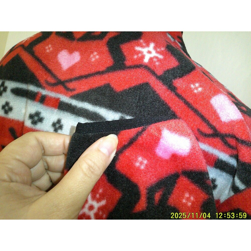 New NWT $85 Vera Bradley Fleece Jacket Nordic Red Pink Black Gray Heart Deer S - Picture 8 of 9